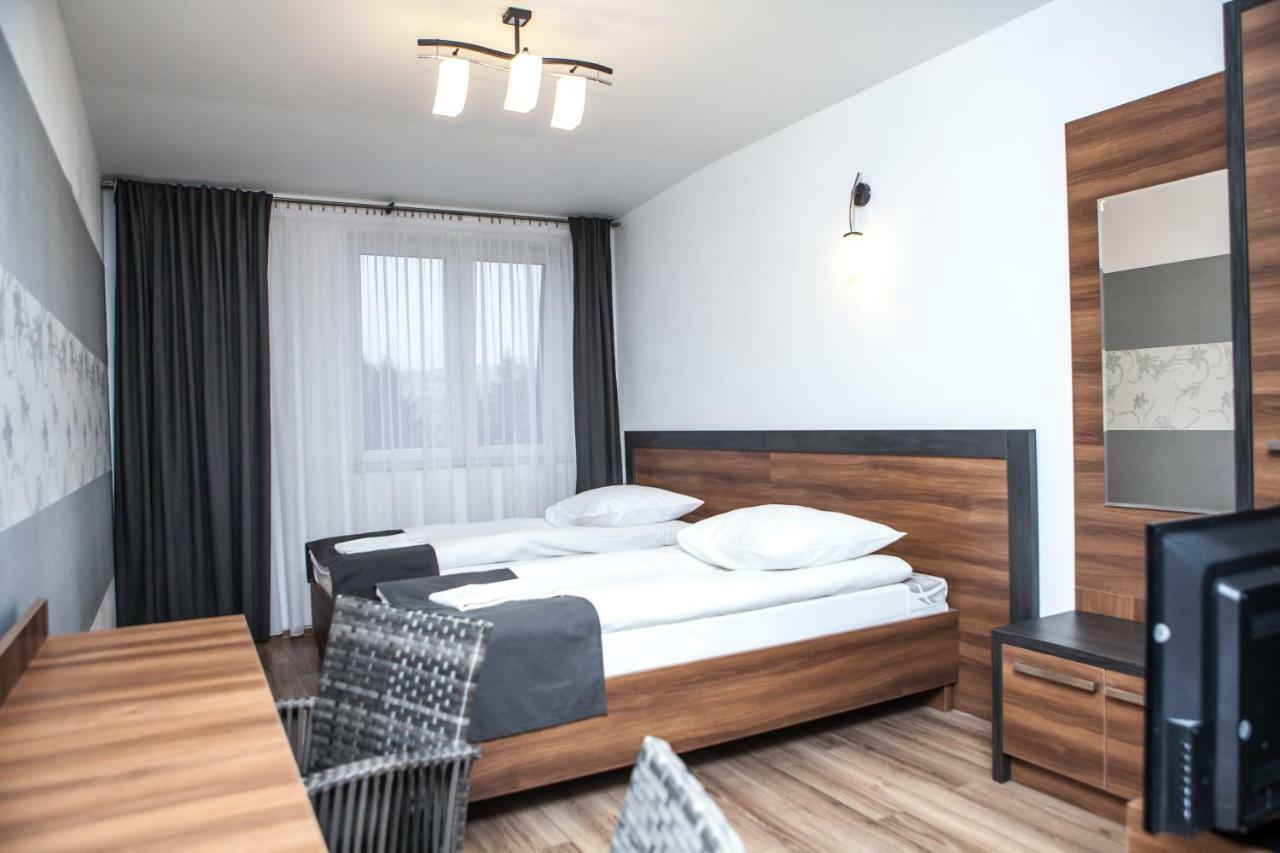 Hotel Bukowiec Legionowo Exterior photo